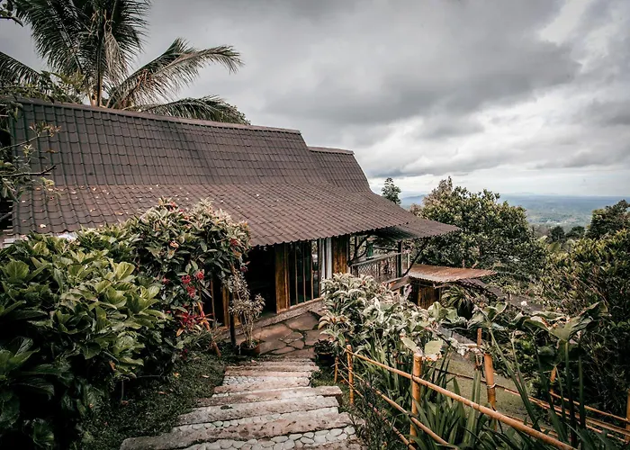 Batukaru Coffee Estate *
